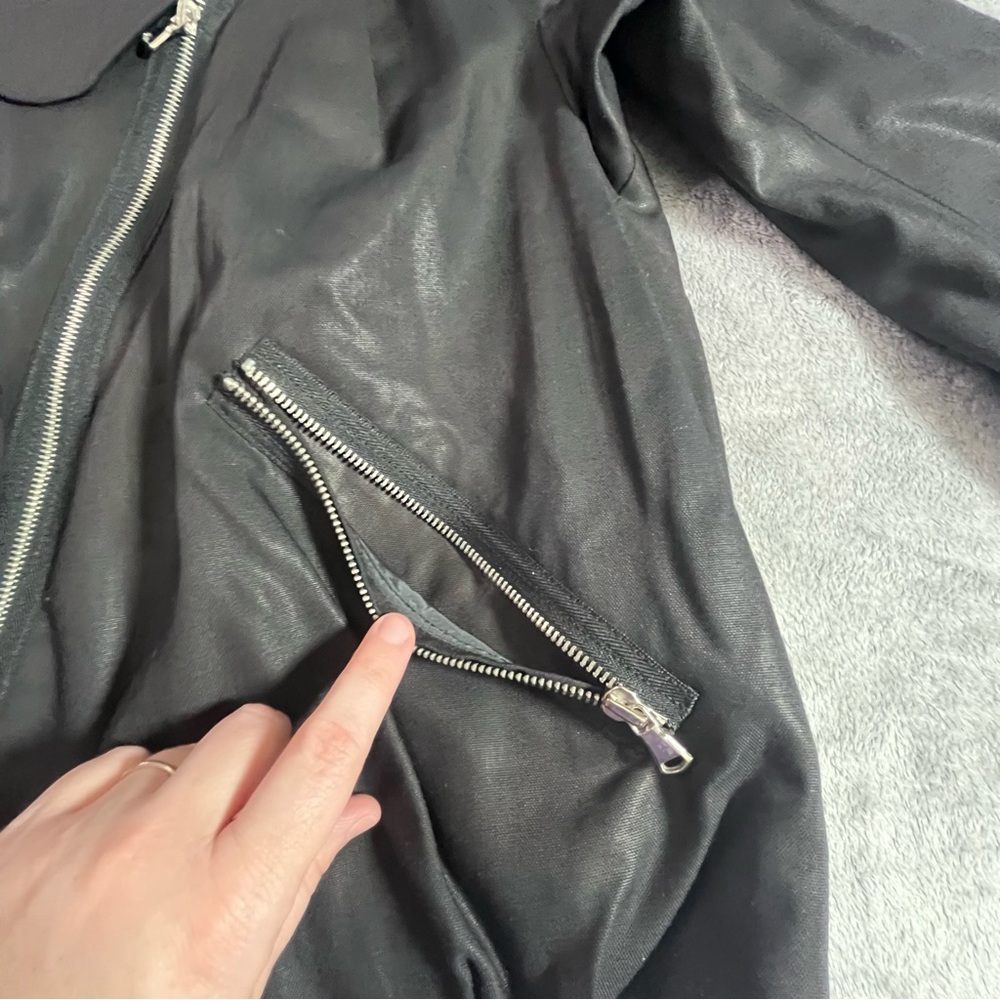 Marc by Marc Jacobs Medium Black Asymmetric Cropped Zip Jacket - Picture 5 of 9